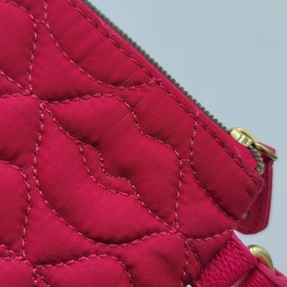 Betsey Johnson Barbie Pink Quilted Lip Wristlet NEW #671 - Picture 15 of 16